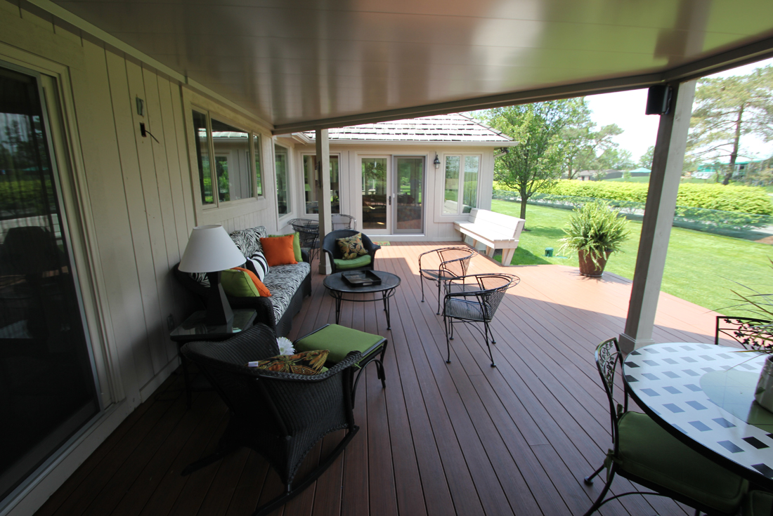 covered deck ceiling