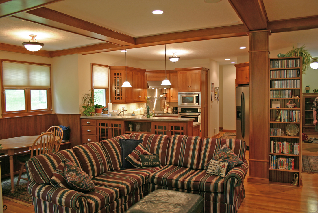 craftsman cottage family room