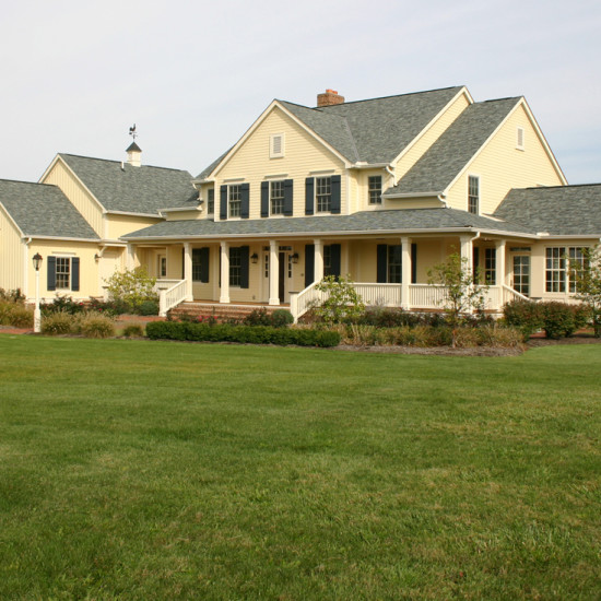 farmhouse custom home