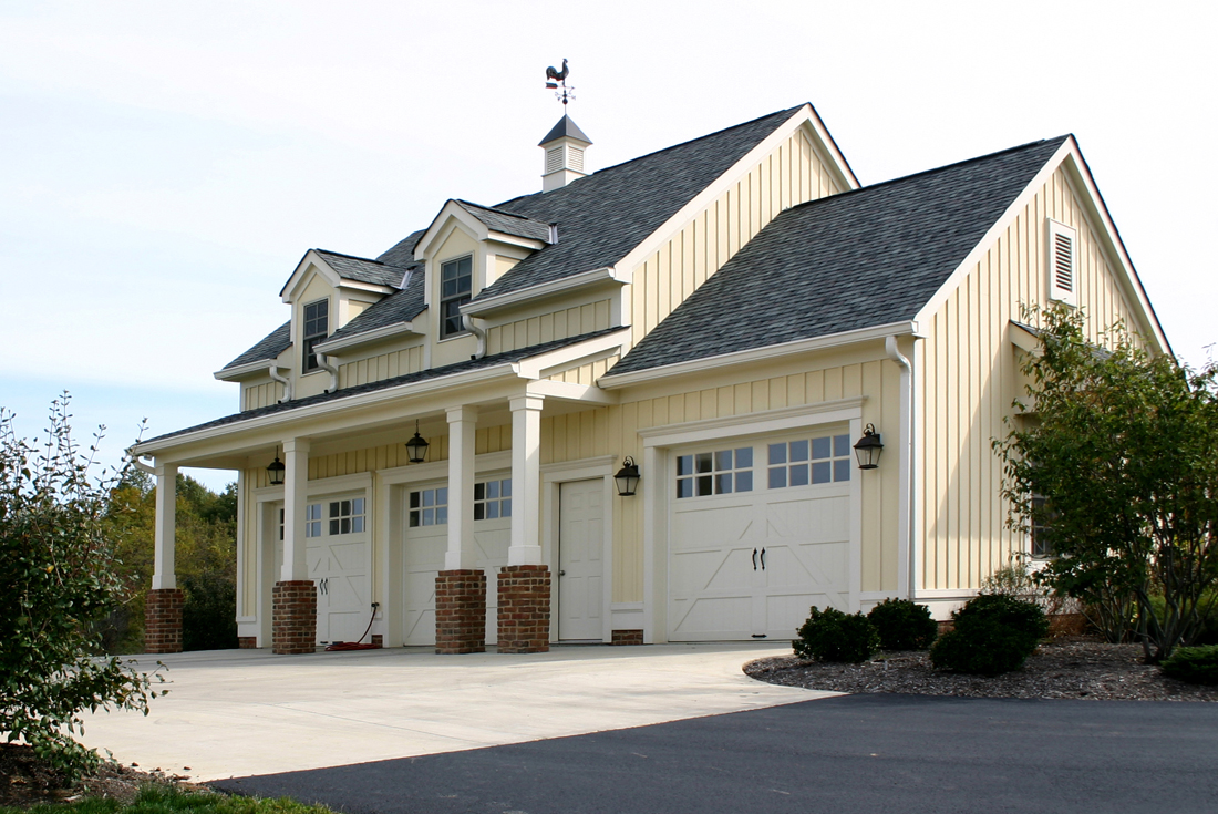 farmhouse garage