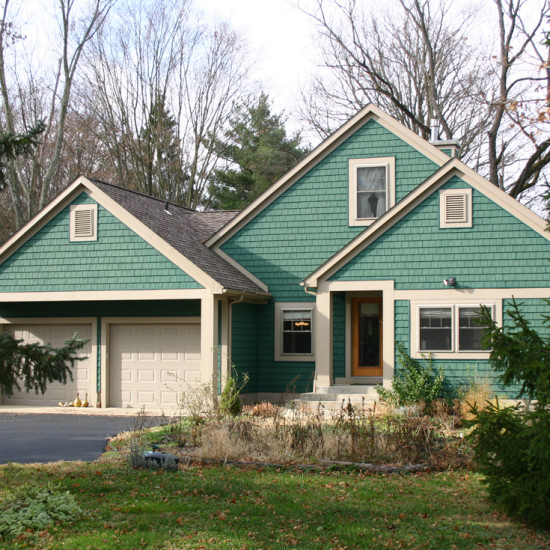 cottage custom home