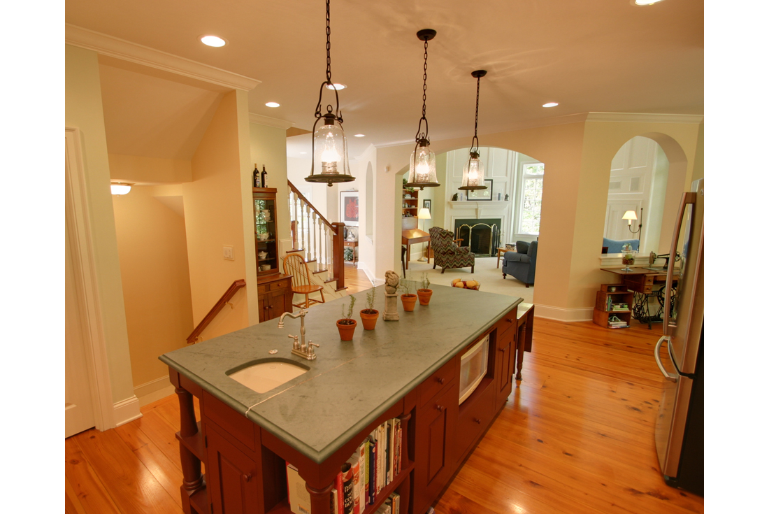 williamsburg colonial home kitchen