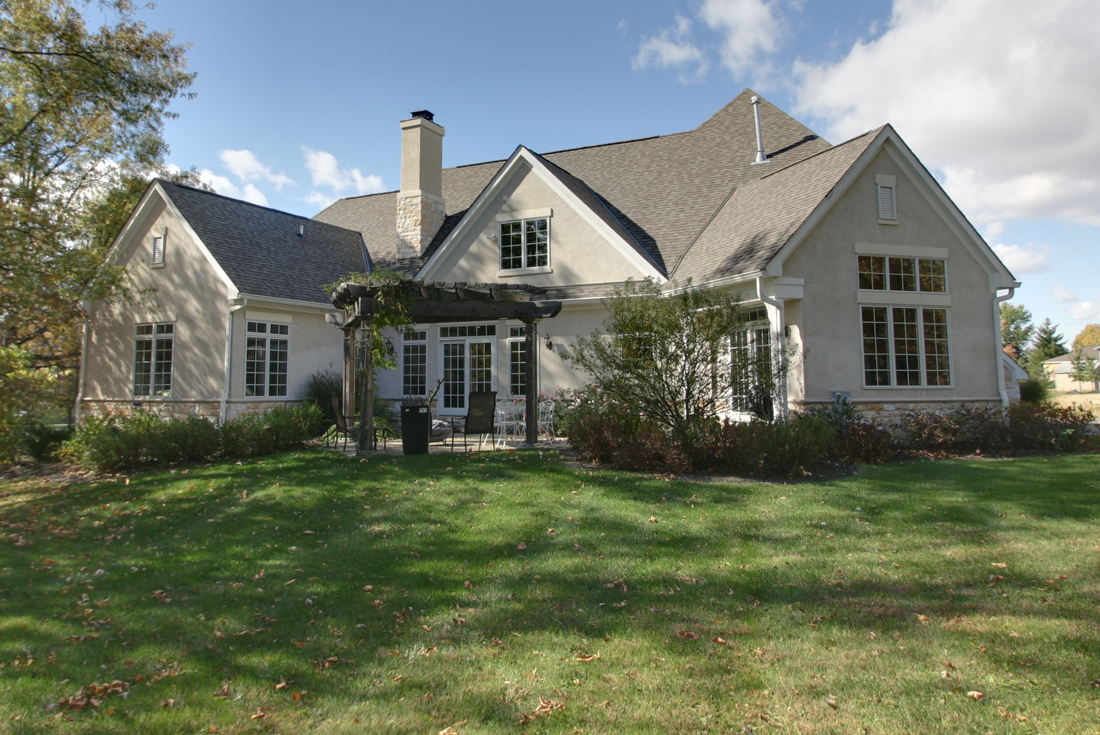Custom cottage house