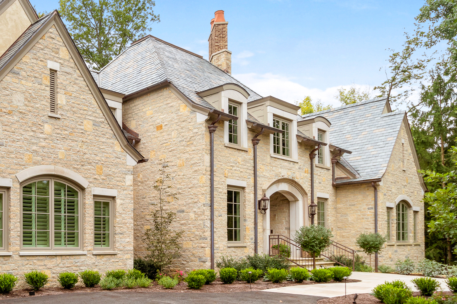 custom luxury golf course home