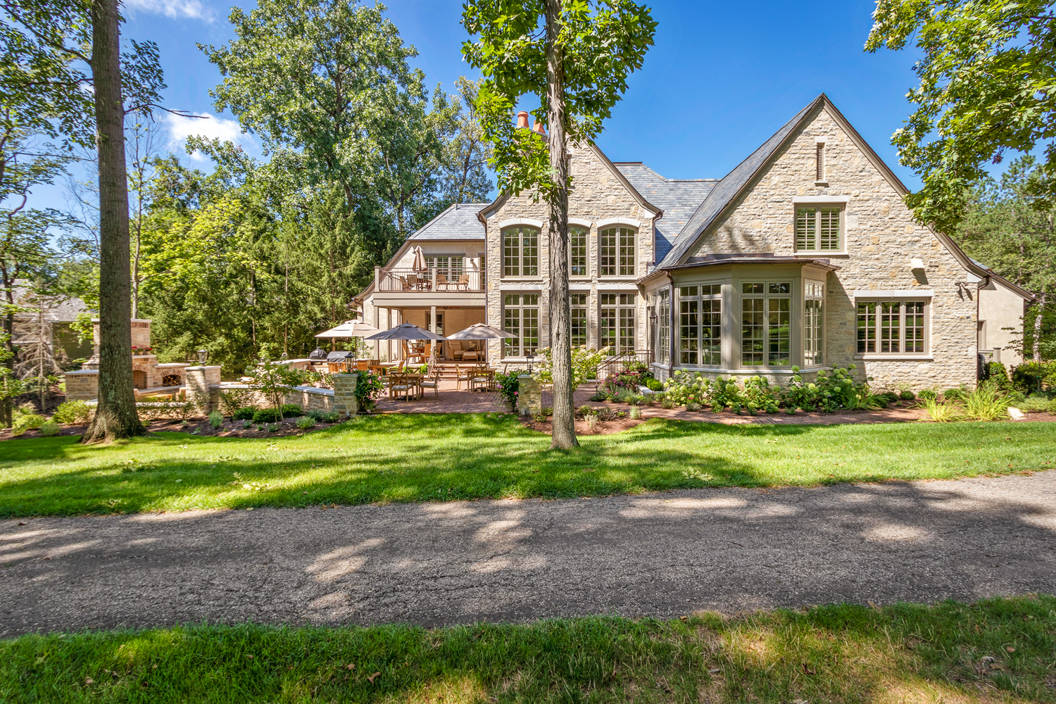 custom luxury golf course home