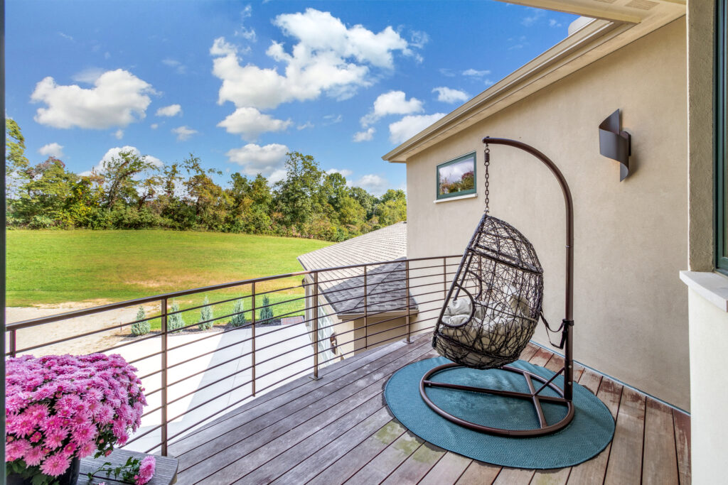 private deck over front entry