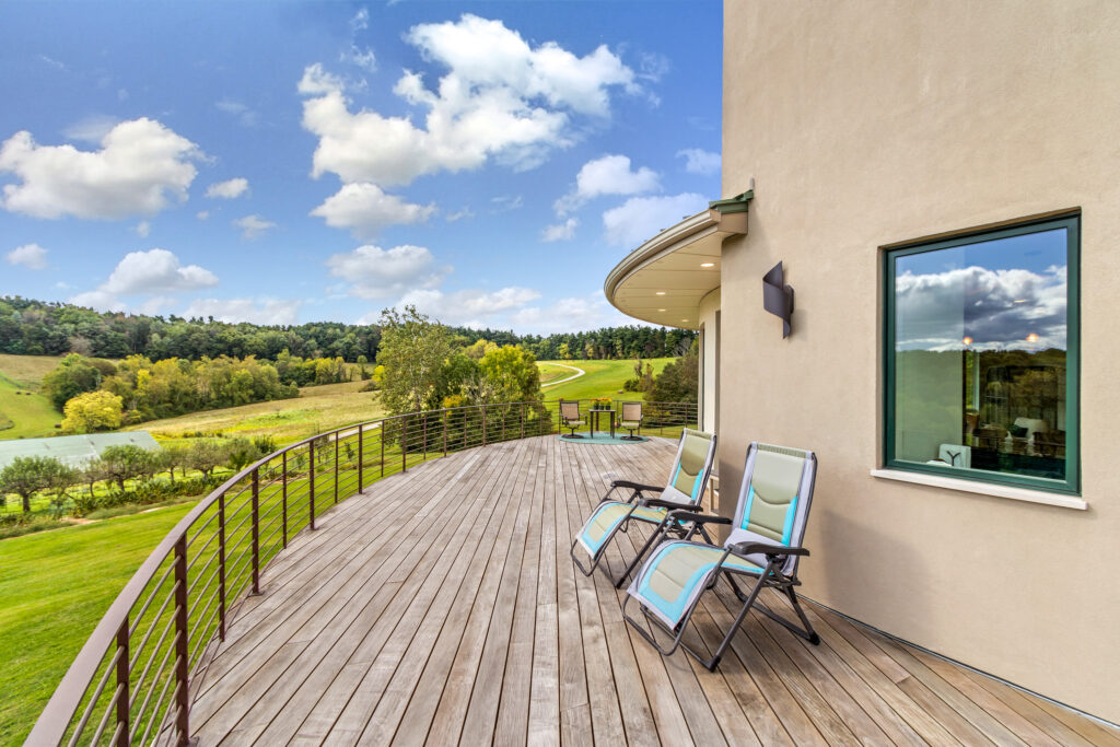 deck with sweeping views